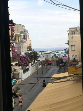 Appartamento Ischia centro vista mare